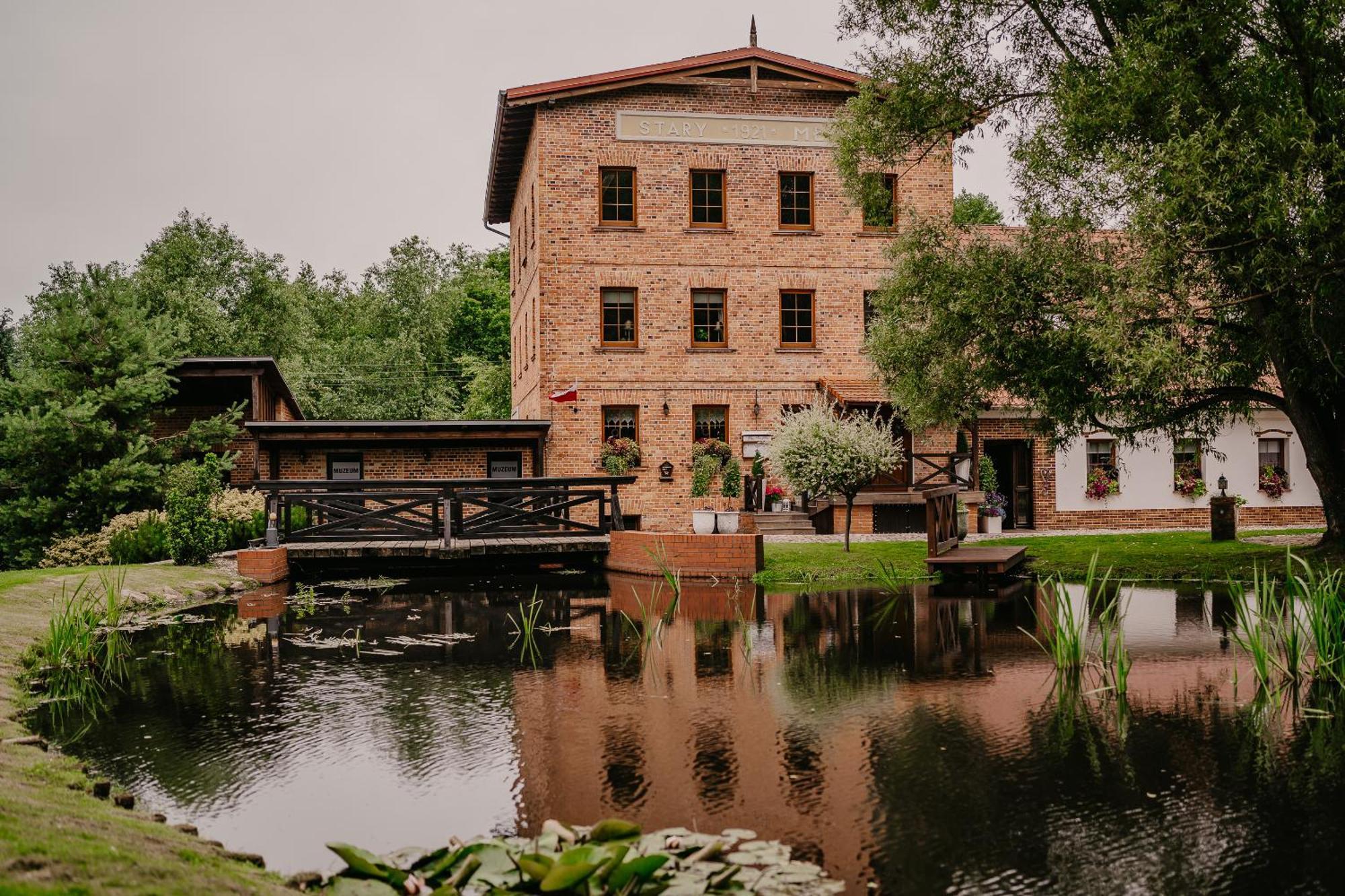 Stary Mlyn W Brzeznicy Villa Brzeznica  Exterior photo